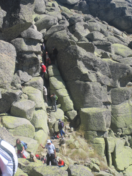 8127a557da37e930b8b15382744713fe